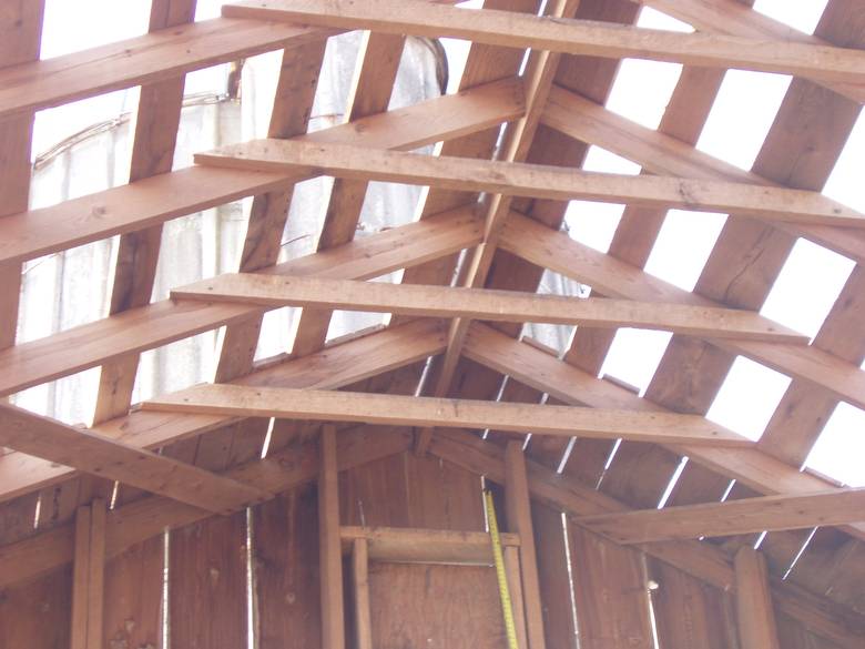 Wray Barn Dismantle / Looking up through the rafters